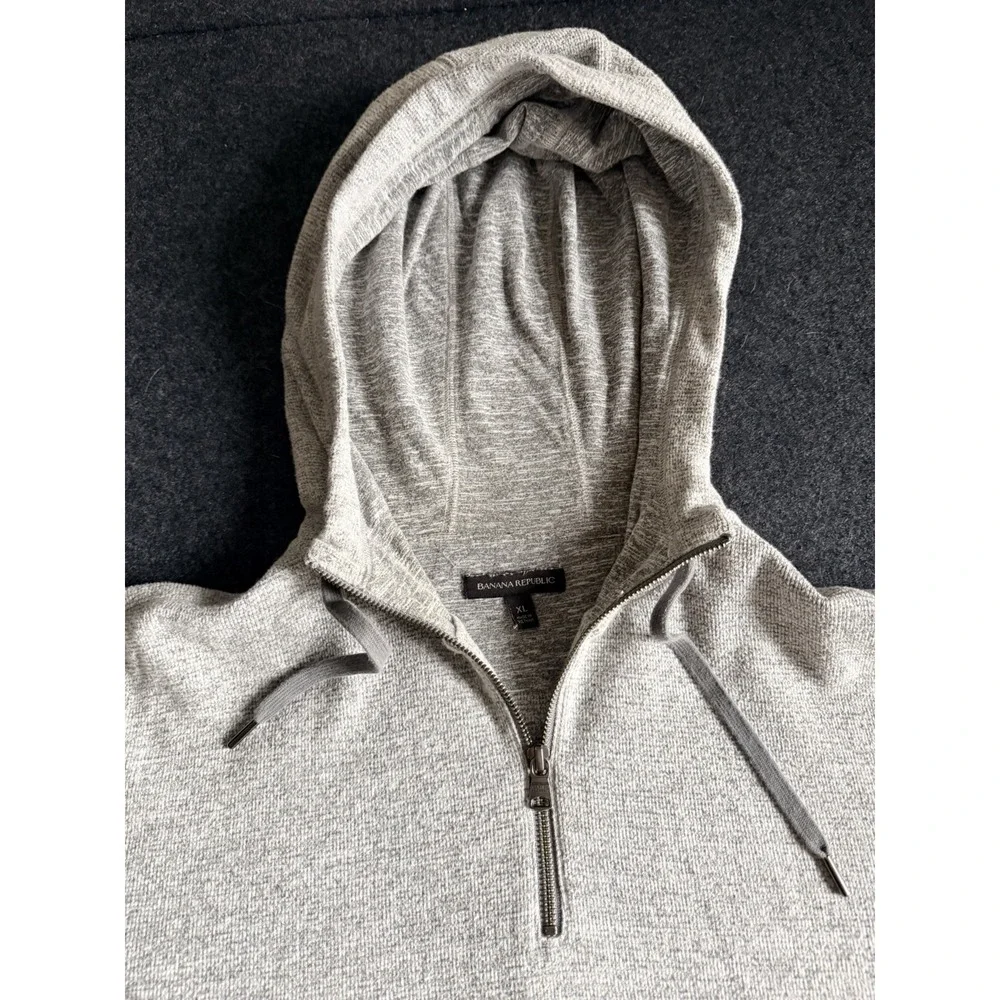 Banana Republic Men's XL 1/4 Zip Hoodie Pullover Knit Performance Tech